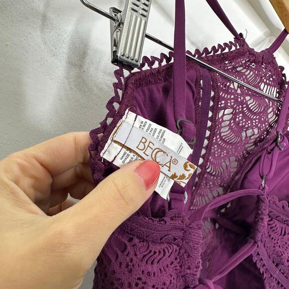 Becca by Rebecca Virtue Color Play Halter One-Piece Swimsuit Merlot women's M - Picture 5 of 9